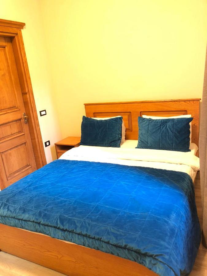 Utopia Hotel Баку Екстериор снимка